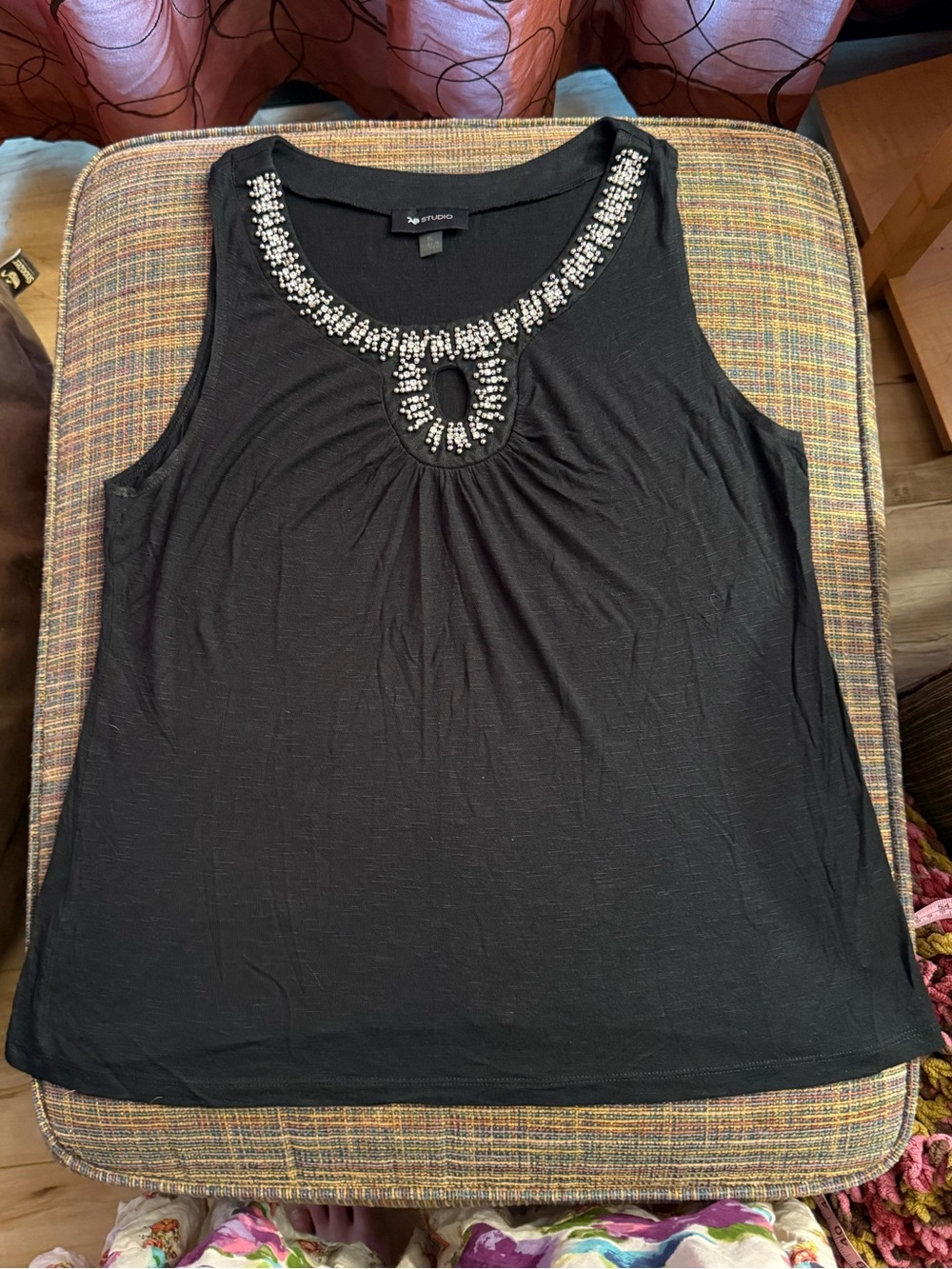 AB Studio Embellished Keyhole Tank — XL